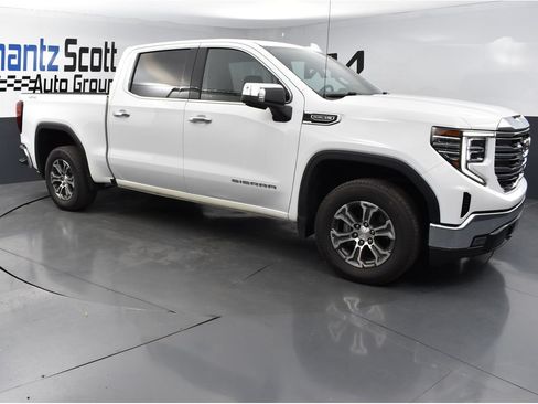 Used 2025 GMC Sierra 1500 SLT AWD/4WD image 7