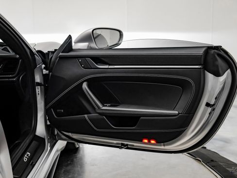 Used 2024 Porsche 911 GT3 image 76