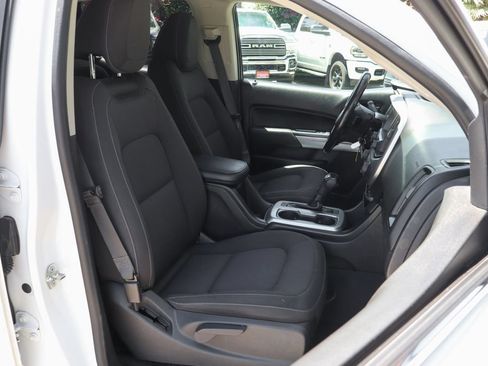 Used 2018 Chevrolet Colorado LT RWD image 32