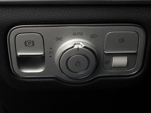 Used 2022 Mercedes-Benz GLE 350 4MATIC image 13