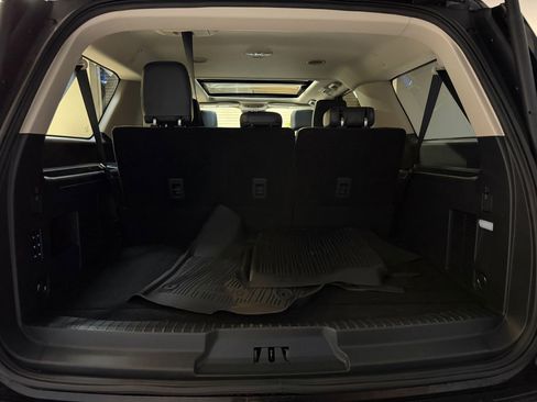 Used 2024 Ford Expedition Max XLT image 43