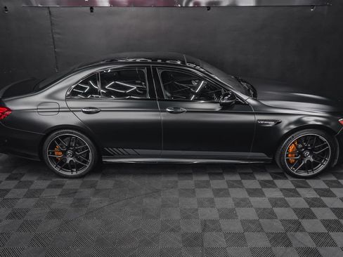 Used 2018 Mercedes-Benz E 63 AMG S image 19