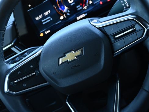 Used 2025 Chevrolet Tahoe LT w/ Comfort Package image 19