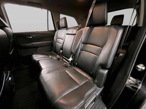 Used 2020 Honda Pilot Touring image 26