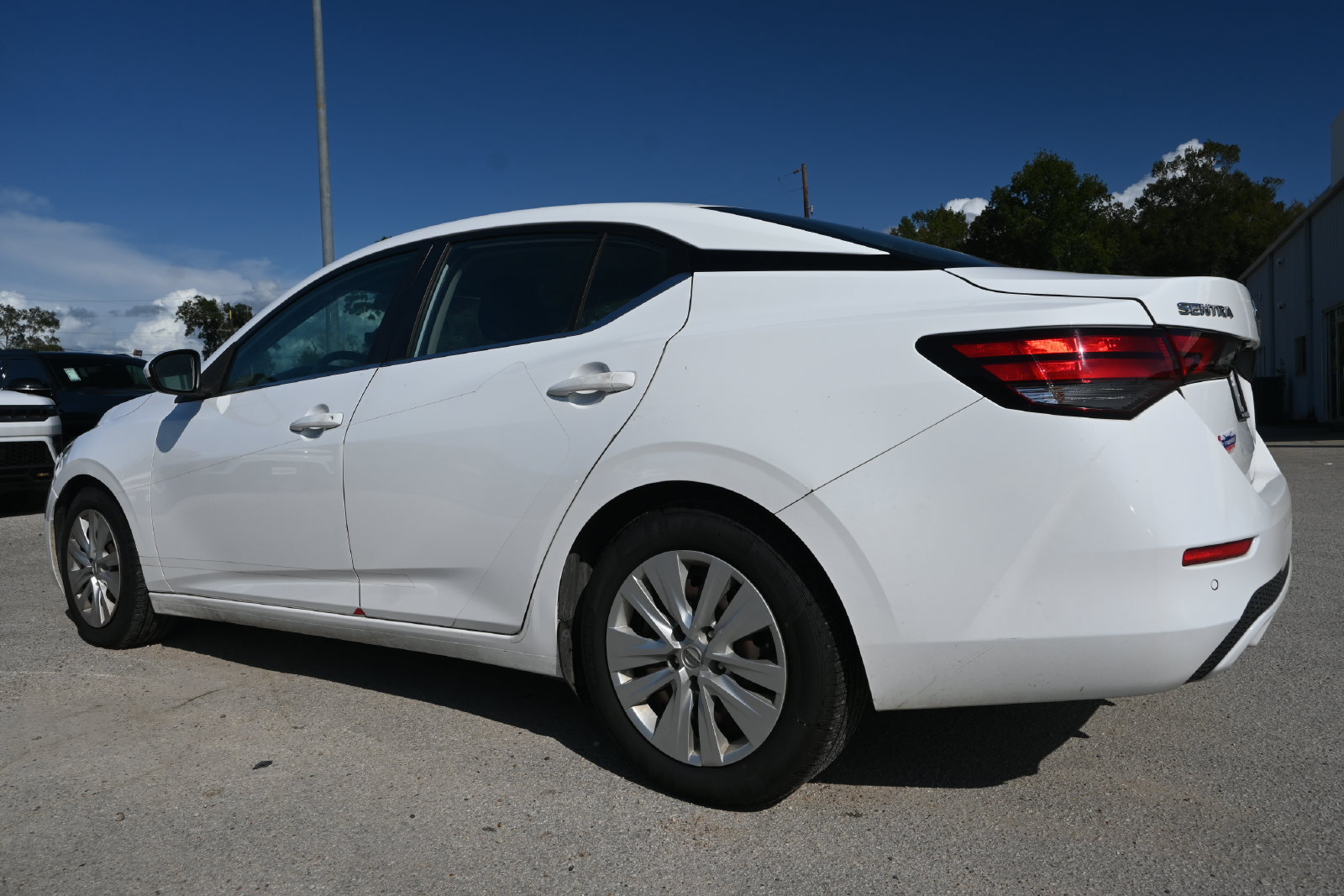 Used 2021 Nissan Sentra S FWD image 4