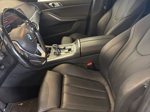 Used 2019 BMW X5 xDrive40i w/ Premium Package 2 AWD/4WD image 16