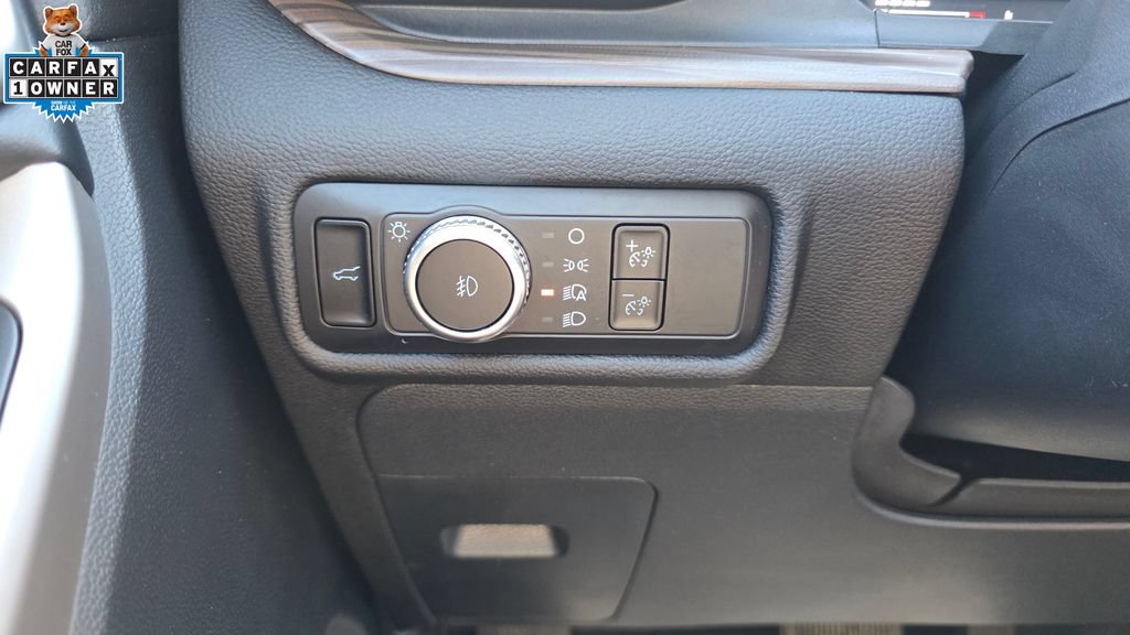 Used 2022 Ford Explorer Limited w/ Equipment Group 301A AWD/4WD image 33