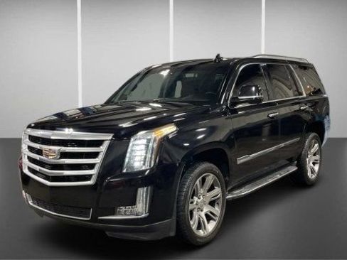Used 2015 Cadillac Escalade Luxury AWD/4WD image 3