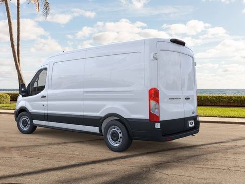 New 2026 Ford Transit 250 148 Medium Roof RWD image 4