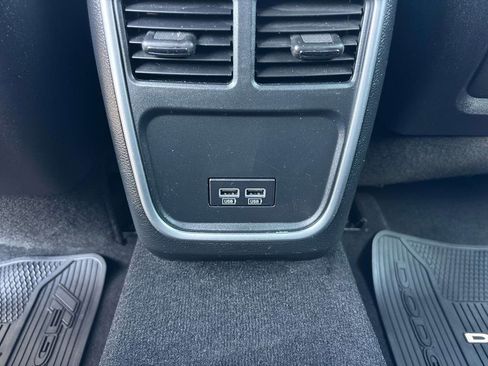 Used 2019 Dodge Charger R/T RWD image 13