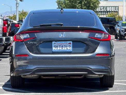 Used 2024 Honda Civic EX-L image 6