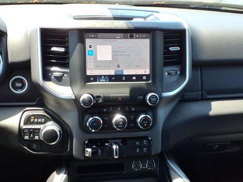Used 2022 RAM 1500 Big Horn AWD/4WD image 13