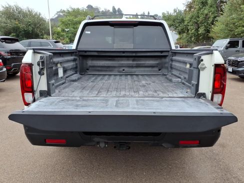 Used 2017 Honda Ridgeline RTL-E image 6