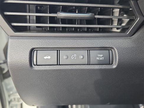 Certified 2025 Nissan Altima 2.5 S image 24