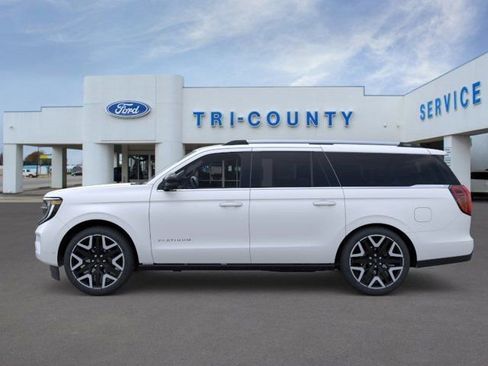 New 2026 Ford Expedition Max Platinum AWD/4WD image 3