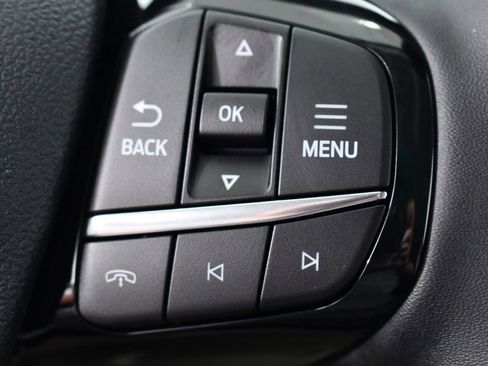 New 2025 Ford Escape SE w/ PHEV Premium Package image 31