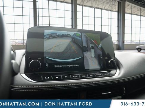 Used 2023 Nissan Rogue Platinum w/ Platinum Premium Package AWD/4WD image 8