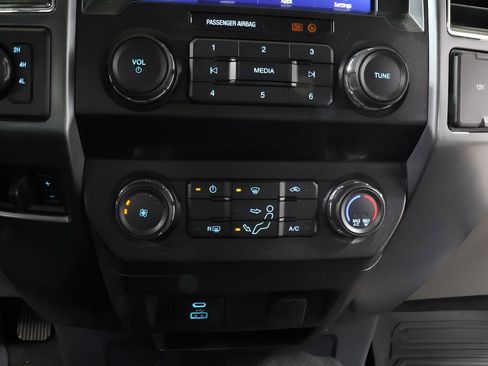 Used 2022 Ford F250 XLT w/ XLT Value Package image 10