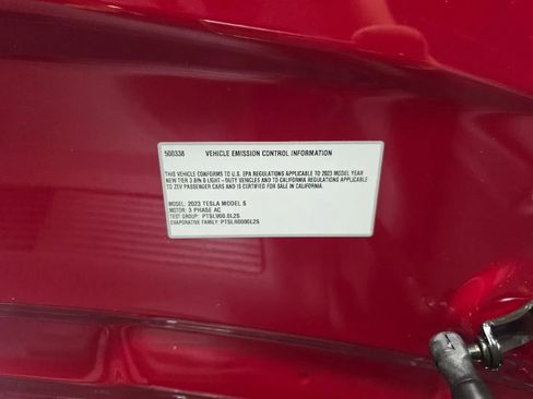 Used 2023 Tesla Model S Standard Range image 18