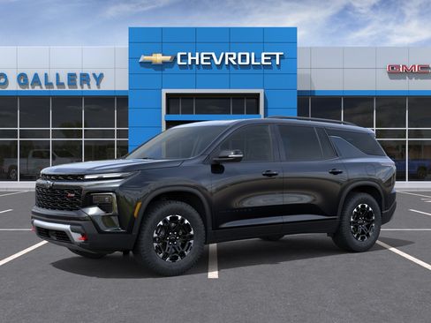 New 2027 Chevrolet Traverse Z71 w/ Driver Confidence Package AWD/4WD image 2