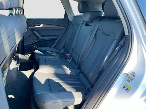 Used 2024 Audi Q5 2.0T Premium Plus image 18