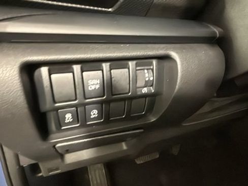 Used 2024 Subaru Forester AWD/4WD image 20