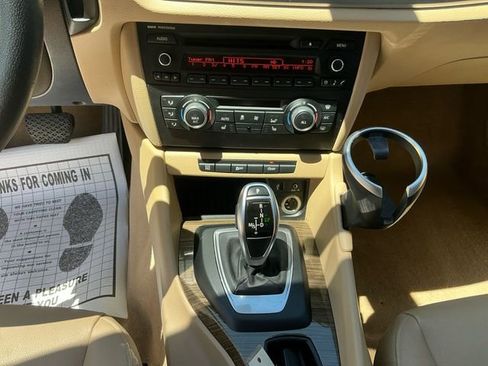 Used 2015 BMW X1 sDrive28i RWD image 12