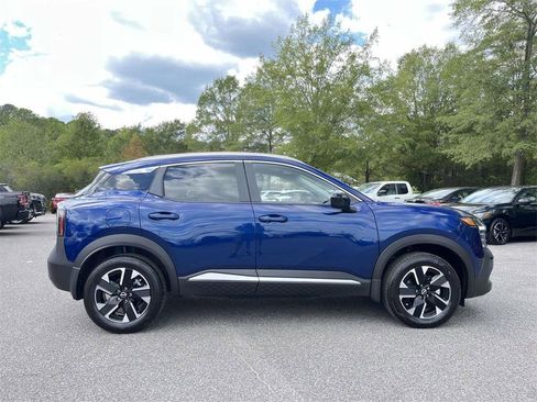 New 2026 Nissan Kicks SV w/ Cold Weather Package image 7