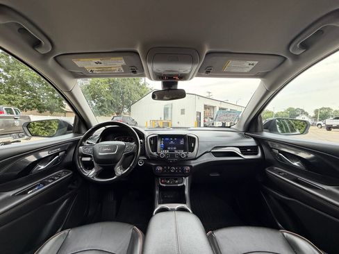 Used 2022 GMC Terrain AT4 AWD/4WD image 30