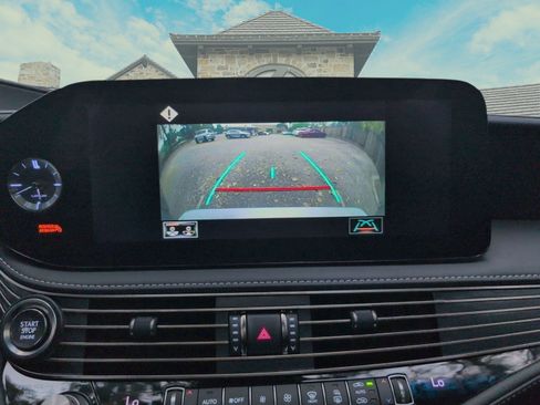 Certified 2021 Lexus LS 500 image 12