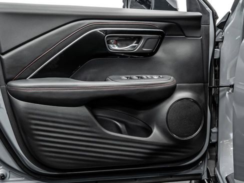 New 2025 Acura ADX A-Spec image 9