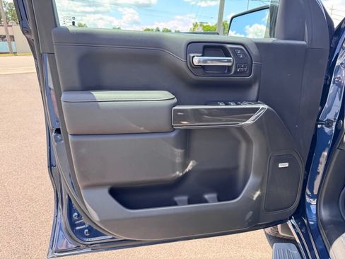 Used 2020 GMC Sierra 1500 AT4 w/ AT4 Premium Package AWD/4WD image 7