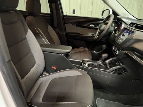 Used 2023 Chevrolet TrailBlazer LT image 27