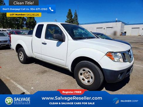 Used 2015 Nissan Frontier S RWD image 5