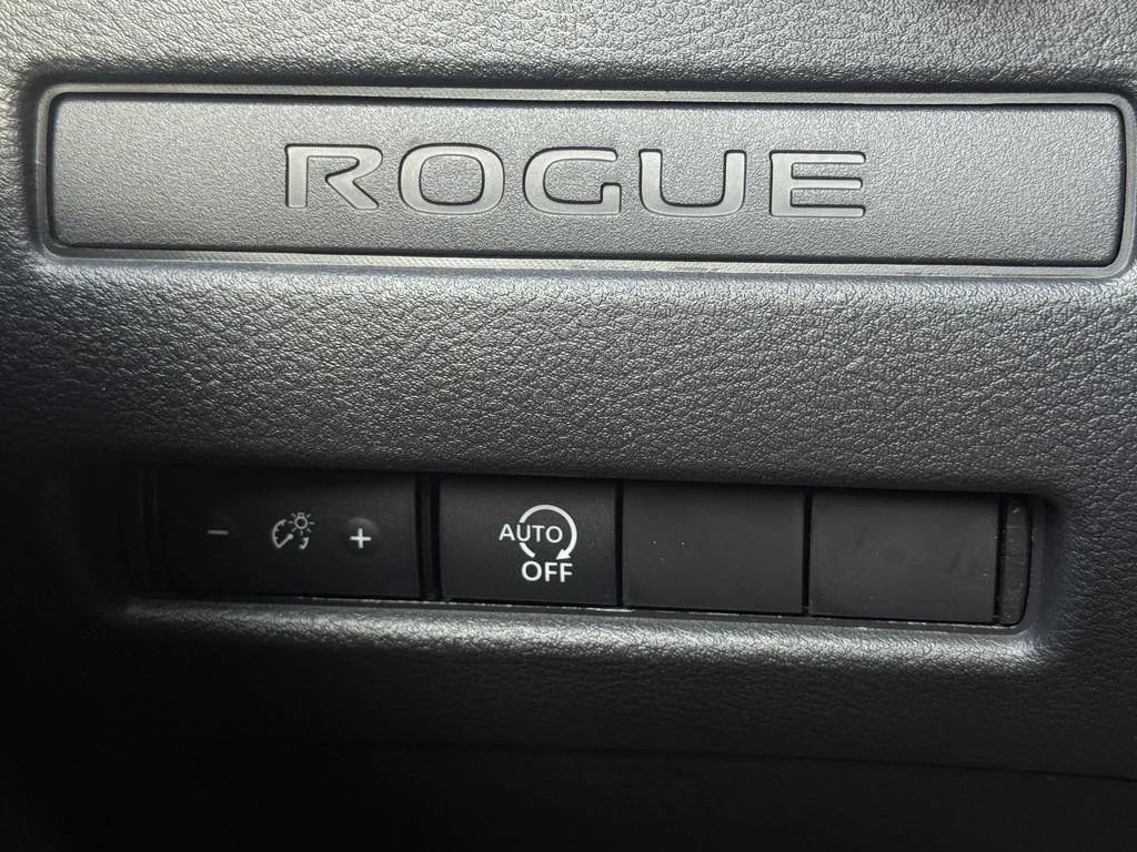 New 2026 Nissan Rogue S FWD image 18
