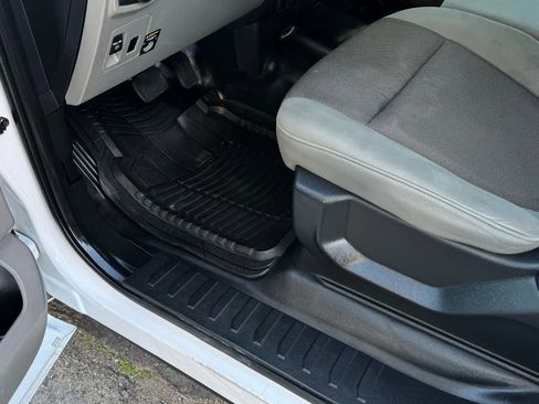 Used 2018 Ford F150 XL w/ Equipment Group 101A Mid image 38