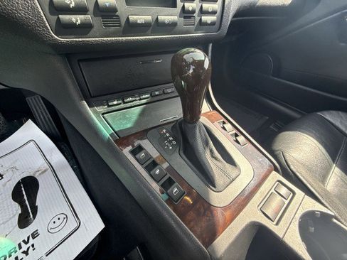 Used 2006 BMW 325Ci Convertible image 20