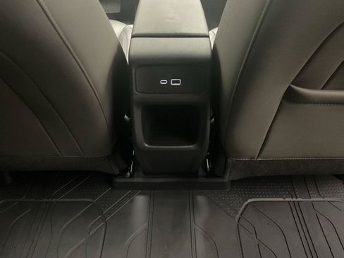 Certified 2025 Chevrolet Trax ACTIV FWD image 26