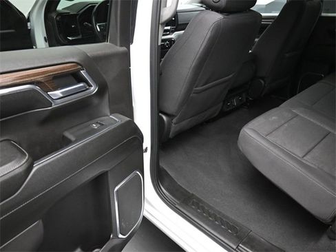 Used 2023 Chevrolet Silverado 1500 RST w/ Z71 Off-Road Package image 16