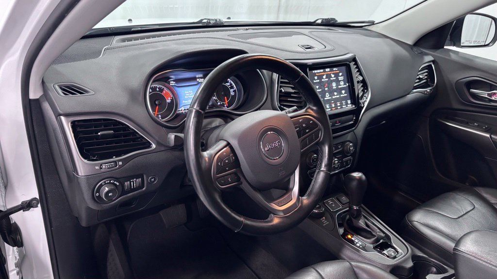 Used 2020 Jeep Cherokee Limited AWD/4WD image 10