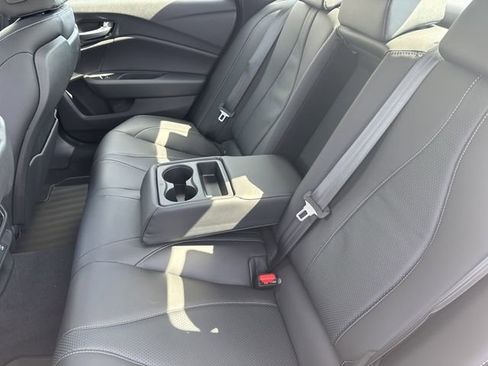 New 2025 Acura TLX w/ Technology Package image 38