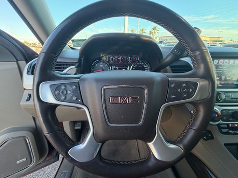 Used 2020 GMC Yukon SLT w/ Open Road Package RWD image 22