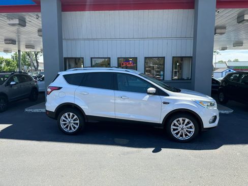 Used 2017 Ford Escape Titanium w/ Equipment Group 301A AWD/4WD image 40