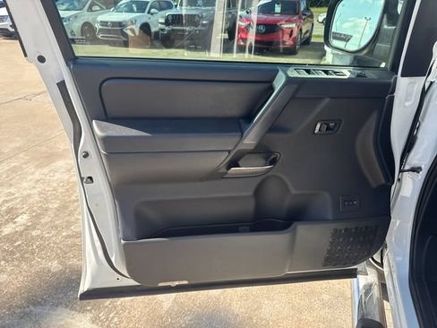Used 2012 Nissan Titan SL w/ Heavy Metal Edition Pkg AWD/4WD image 11