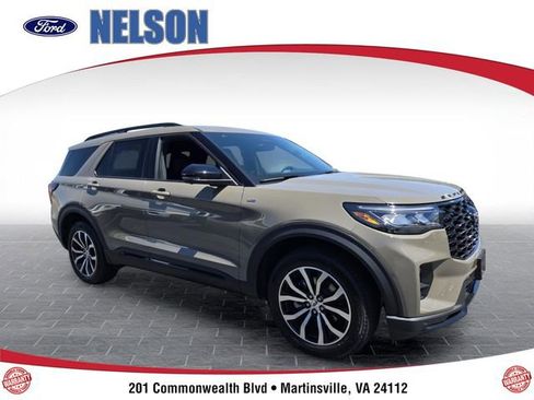 New 2026 Ford Explorer ST-Line AWD/4WD image 1