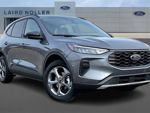 New 2026 Ford Escape ST-Line w/ Cold Weather Package image 2