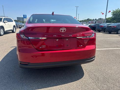 Used 2025 Toyota Camry LE w/ Convenience Package AWD/4WD image 5