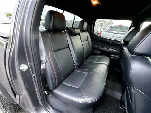 Used 2021 Toyota Tacoma TRD Pro AWD/4WD image 27