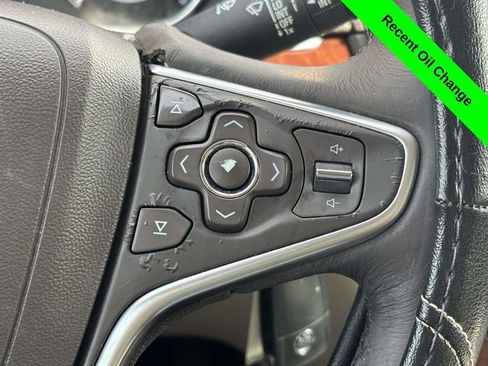 Used 2017 Buick Regal Sport Touring image 14
