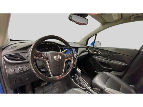 Used 2018 Buick Encore Essence AWD/4WD image 11